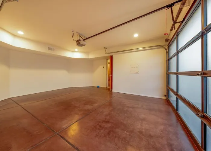 Pool, Hot Tub, Mountain Views, Gh, 3 Bedroom 2 Ba